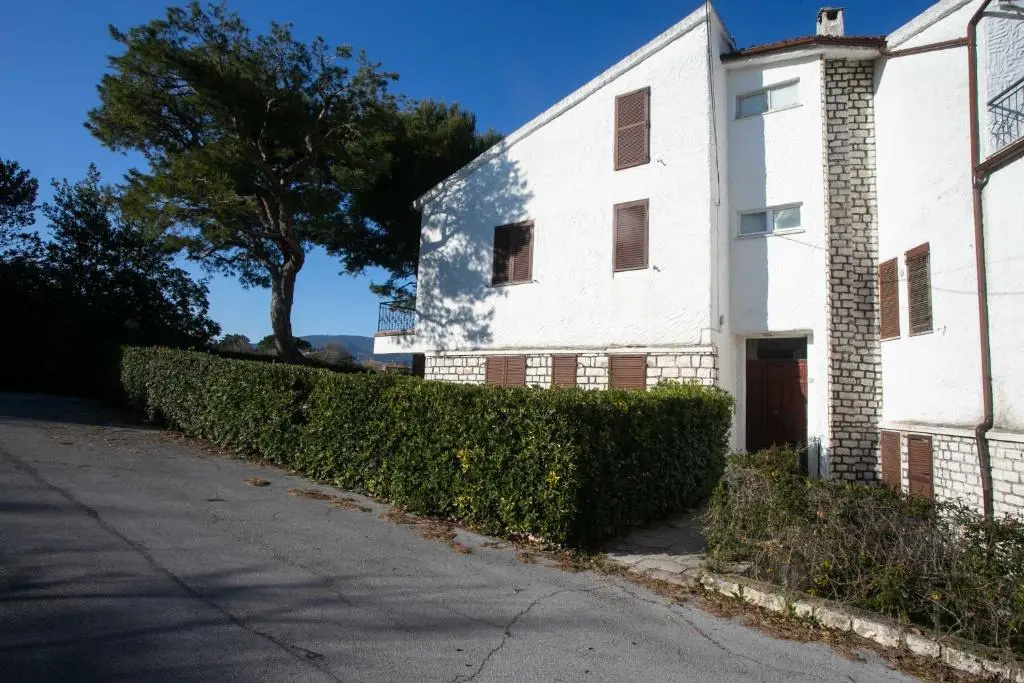M88 - Marcelli, quadrilocale con giardino a 100mt dal mare