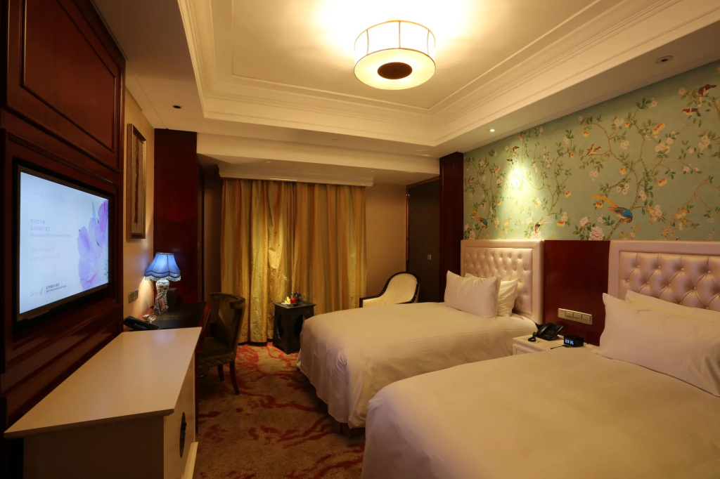 S&N Zhejiang LinHai International Hotel