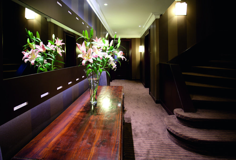 The Kefalari Suites