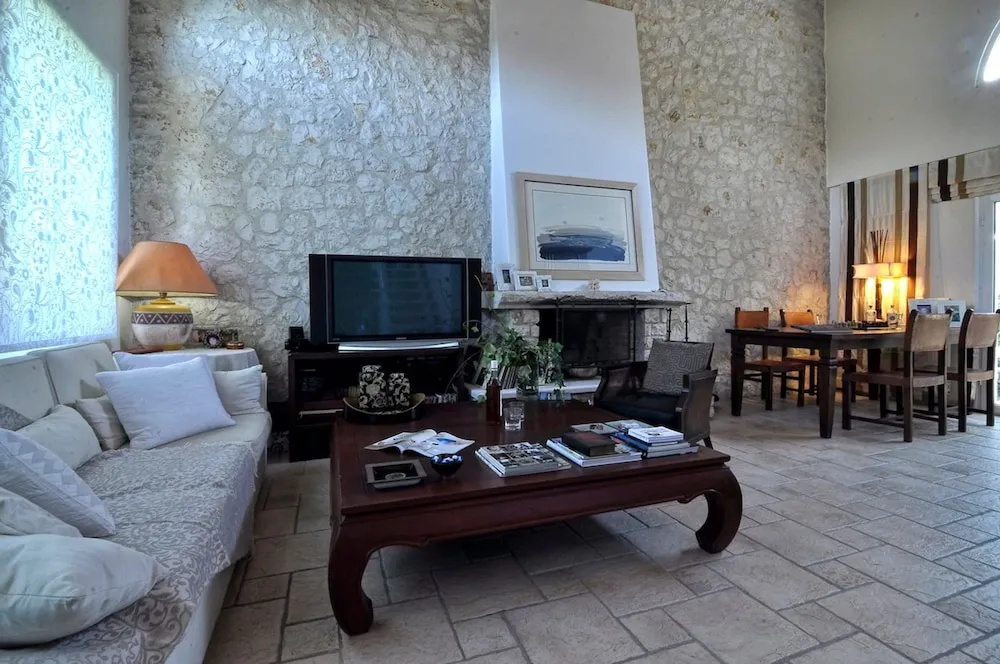 Portico Verde private Villa with pool | Corfu