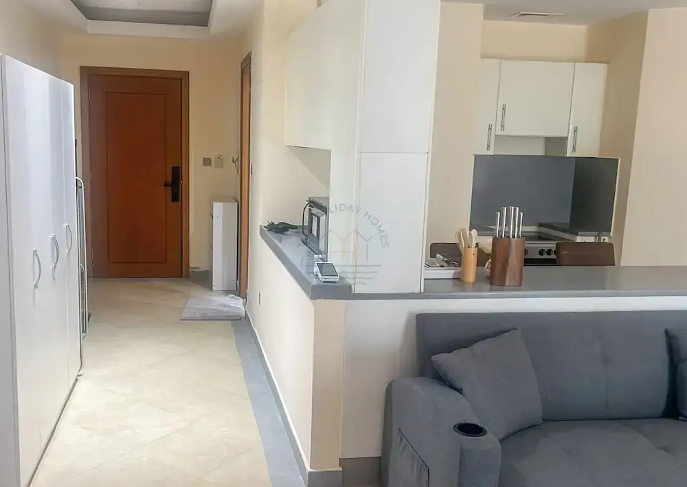 Snug Studio With City Views, Perfect For Couples