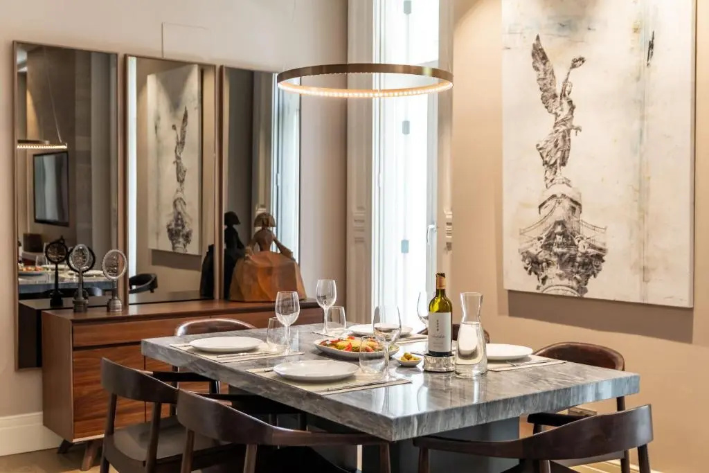 PYR Select Salamanca Luxury VI