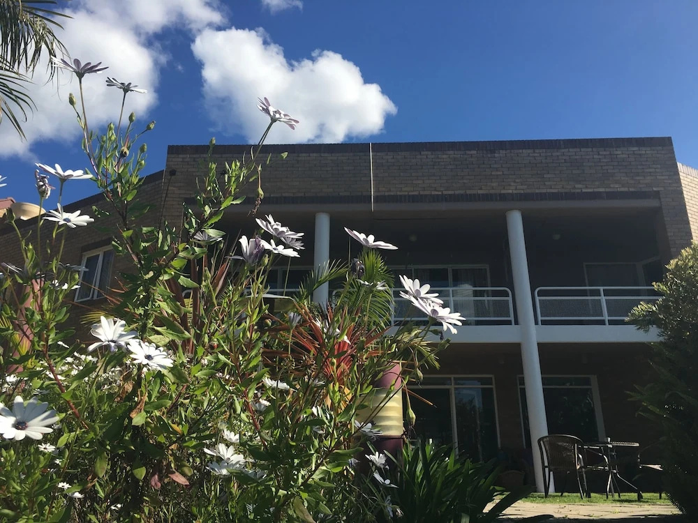 Seaside Garden Retreat Accommodation