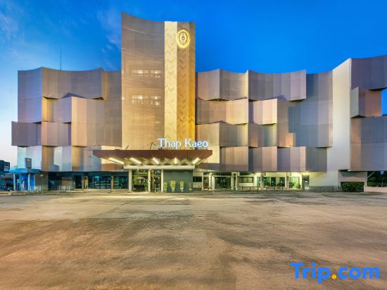 Thap Kaeo Poshtel City Center Korat