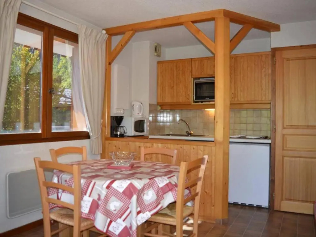 Appartement Le Grand-Bornand, 1 pièce, 5 personnes - FR-1-241-121