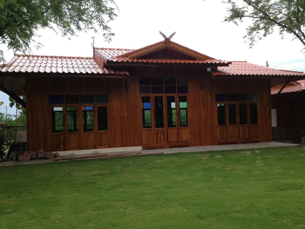 Tamarind Home Resort