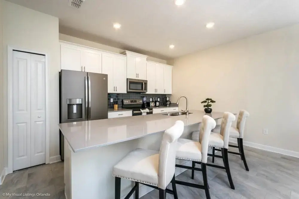 Gorgeous Townhome In Champion's Gate Near Disney! 4 Bedroom Townhouse by RedAwning