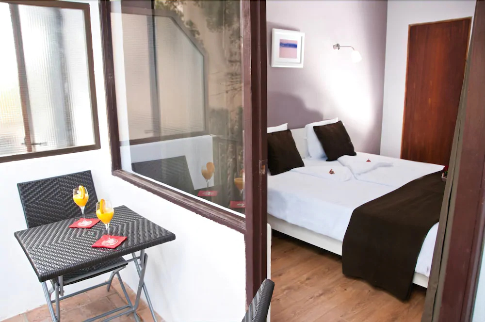 SEVEN Hostal