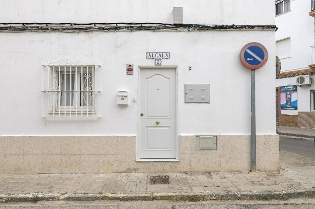 Charming House in Chiclana de la Frontera with Terrace