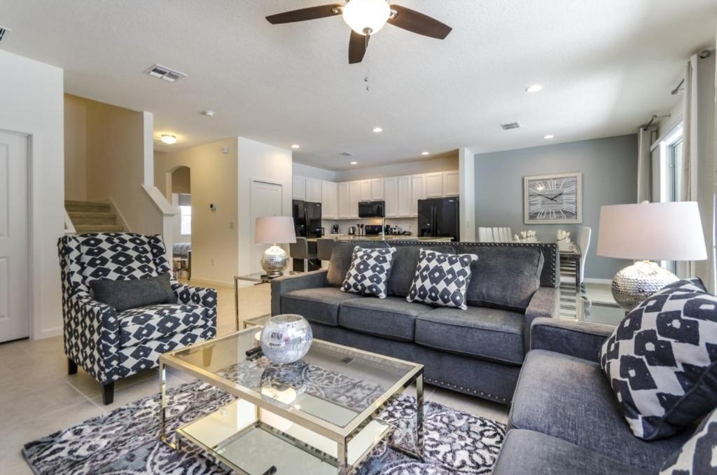 Elegant Brand NEW Houses Less 10 Minutes from Disney