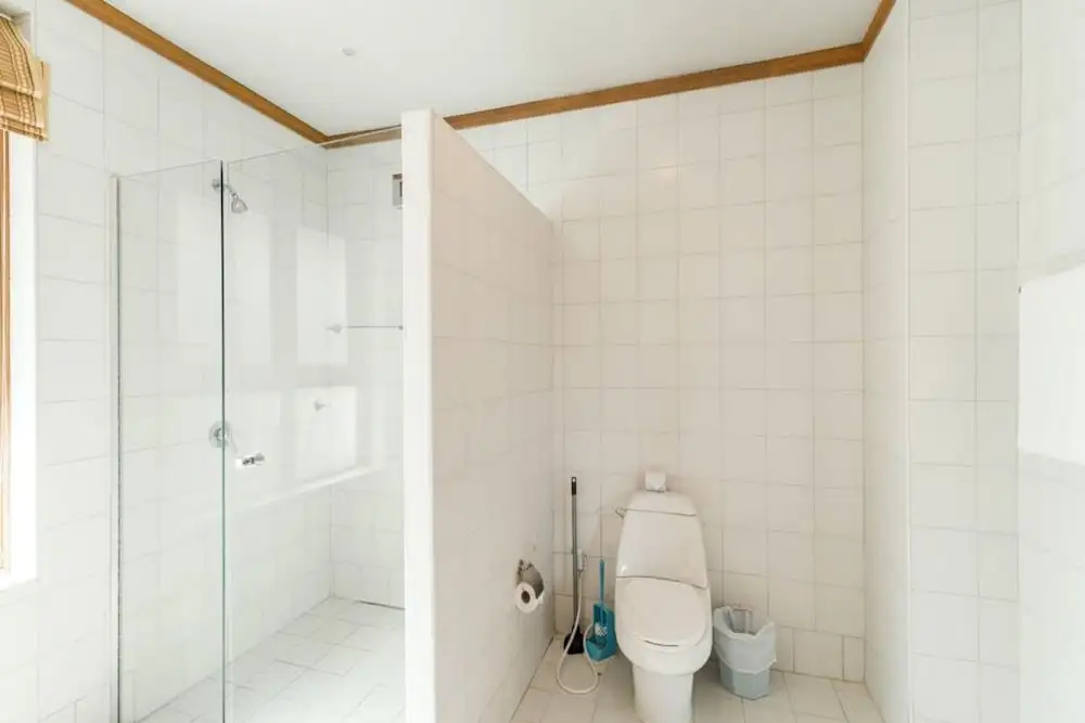 6 Bedroom Twin Villas on Beach Front Resort 11/12