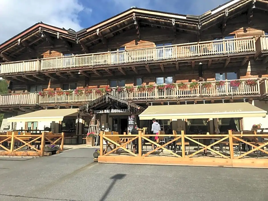 Alpen Chalet - Charme Mountain Hotel -