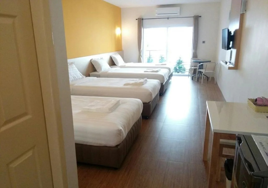 Myint Mo hotel
