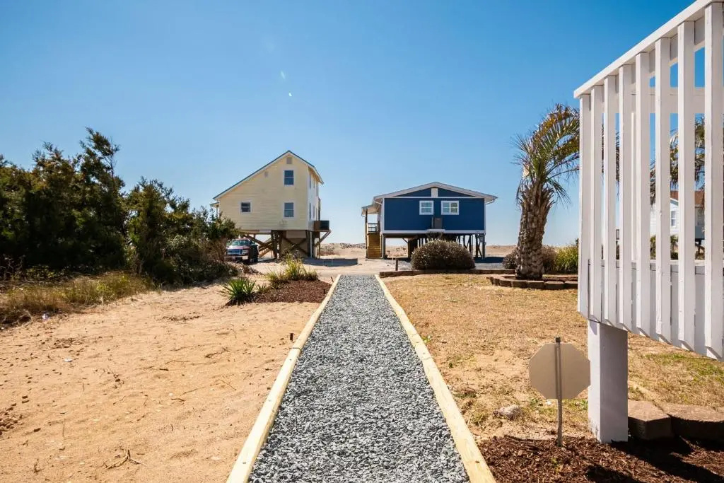 Sea Glass by Oak Island Accommodations