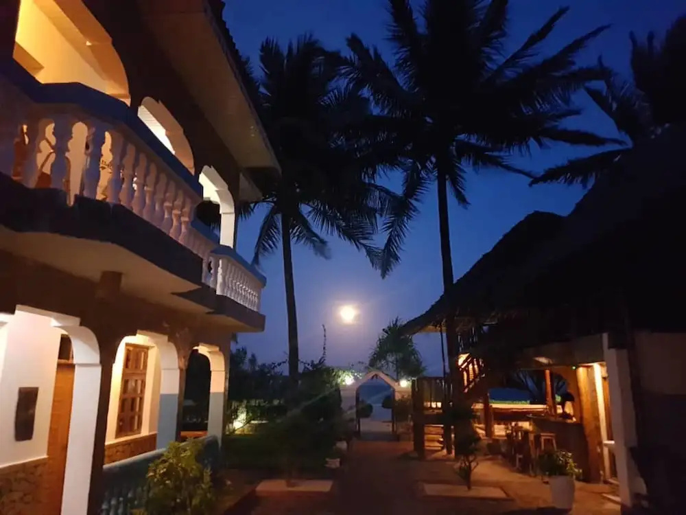 Pwani Silver Sand Beach Hotel