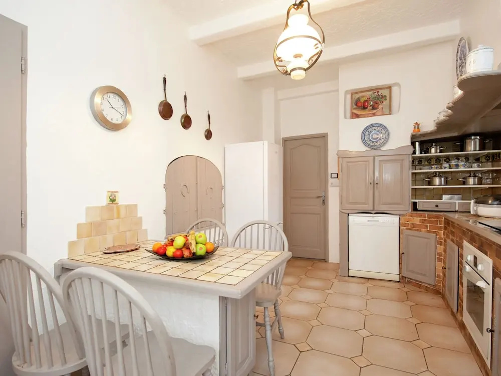 Villa in Bagnols With Pool & Near Nature Parks