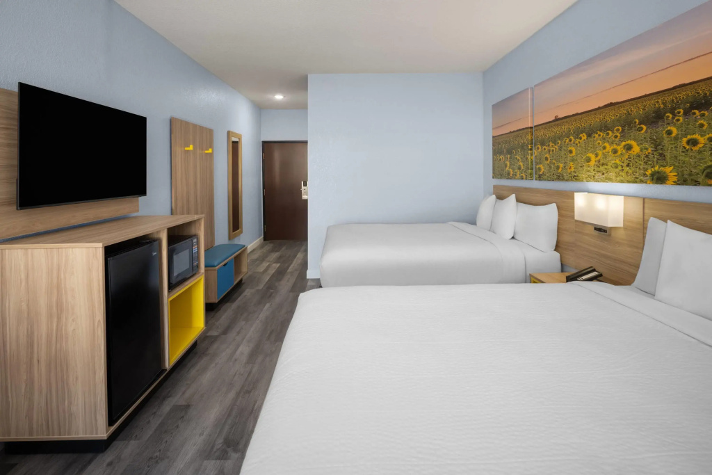 Days Inn by Wyndham Dodge City
