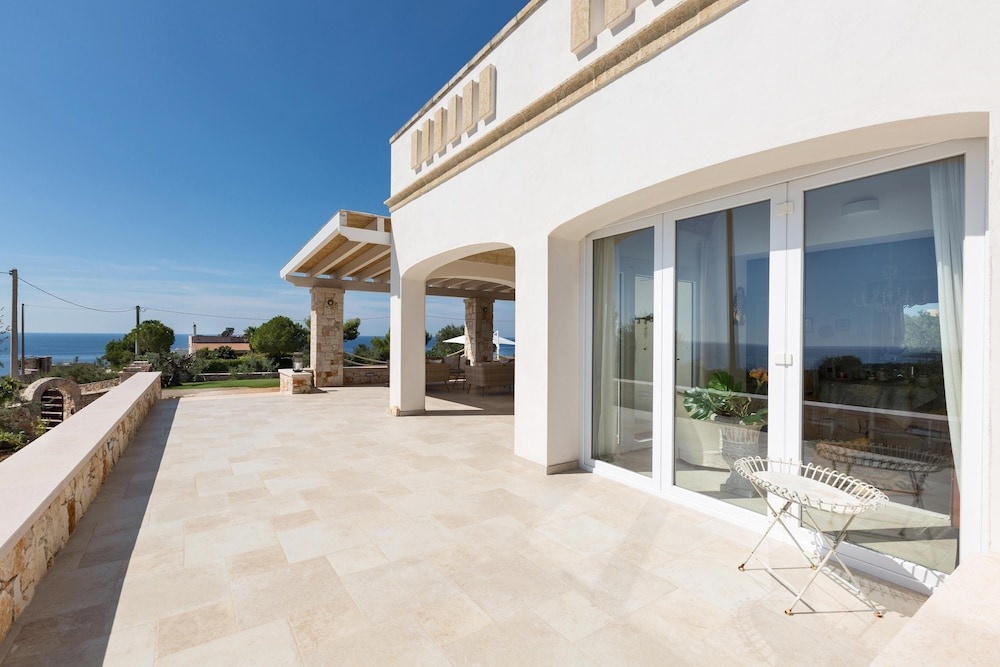 Villa Tamerici by Perle di Puglia