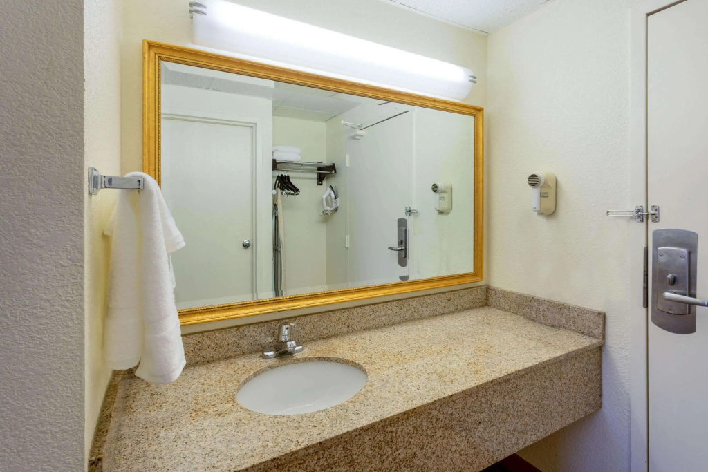 La Quinta Inn by Wyndham Minneapolis Airport Bloomington