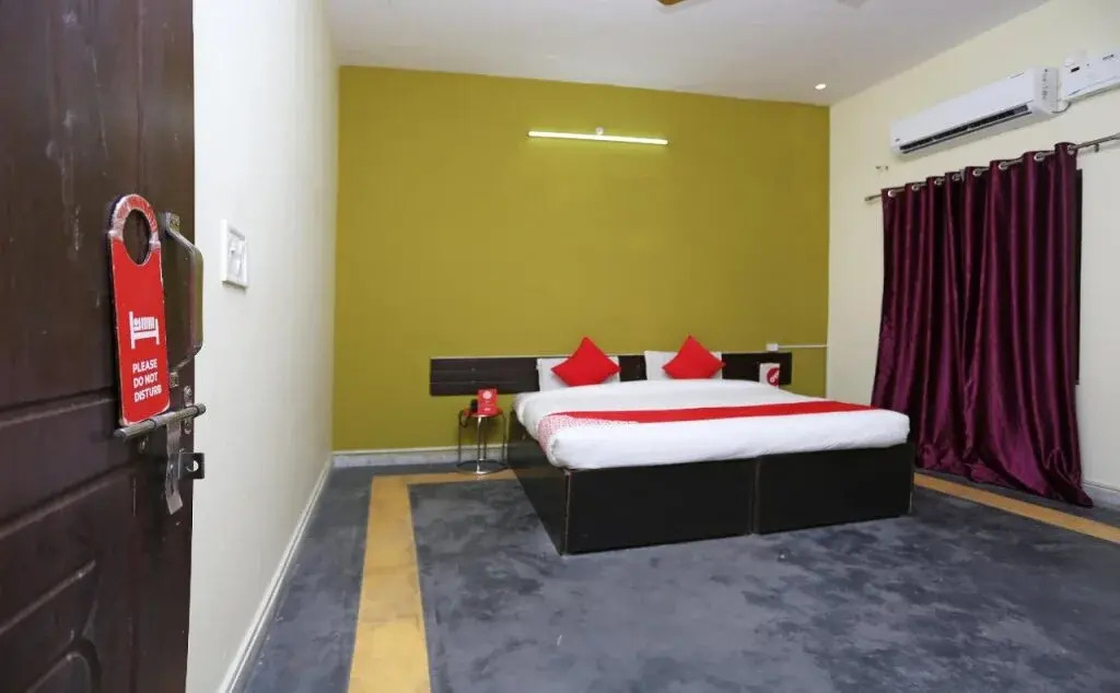 OYO 22660 U B Resort