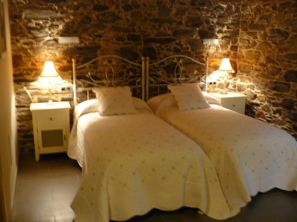 Casa Rural Dona María