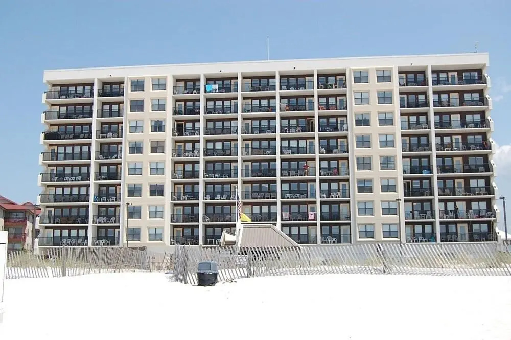 Island Winds West 177 1 Bedroom Condo By Redawning