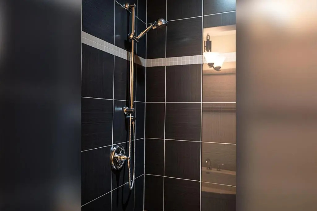 Whyte Mountain Chalet by Revelstoke Vacations