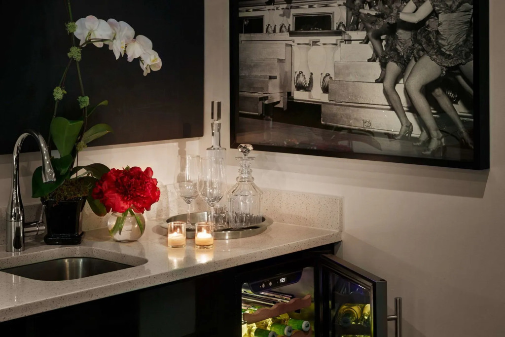 Paramount Times Square - A Generator Hotel