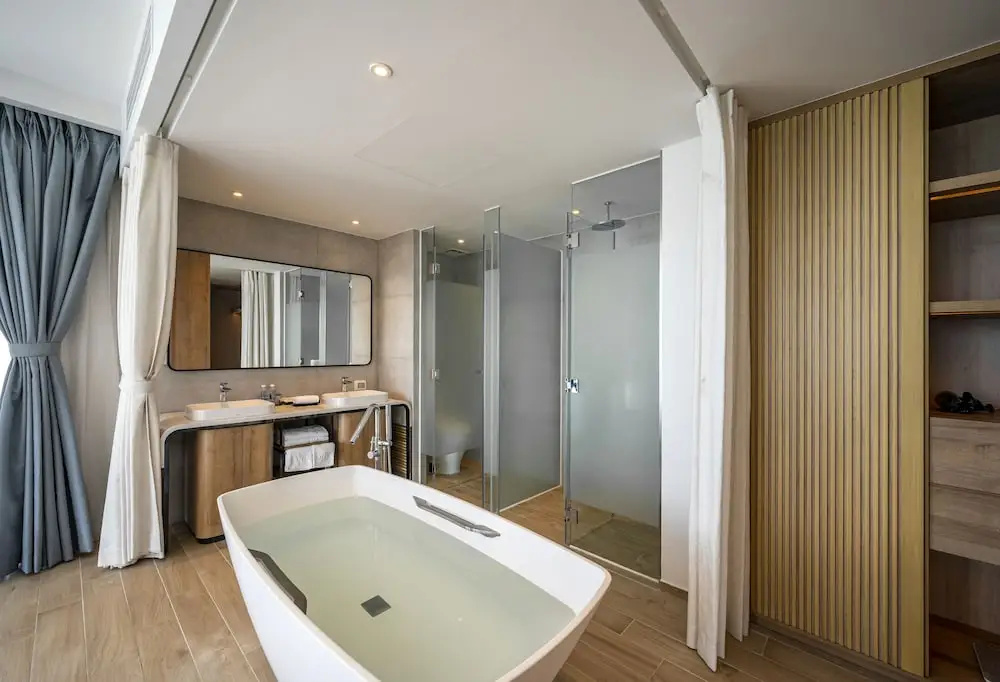 Anya Premier Beachfront Hotel Quy Nhon