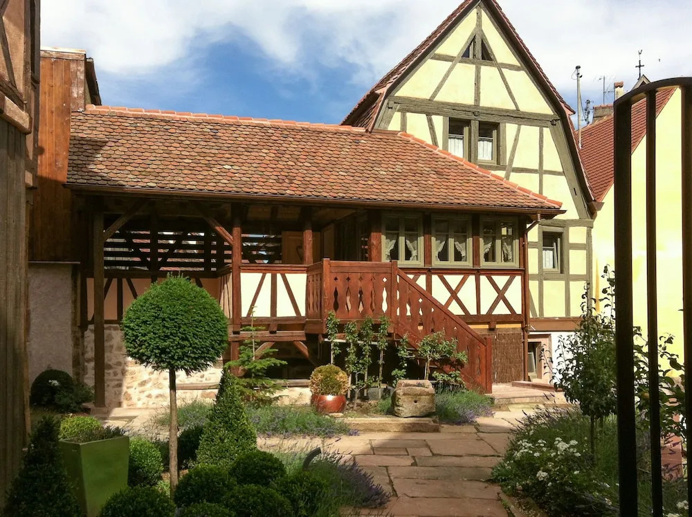 Remparts de Riquewihr - La Cigogne Blanche