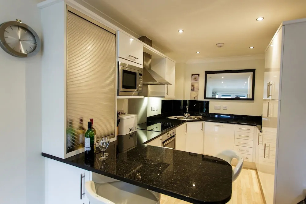 Waves Apartments