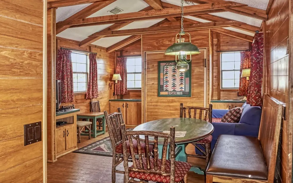 Lake Seminole Country Cabins