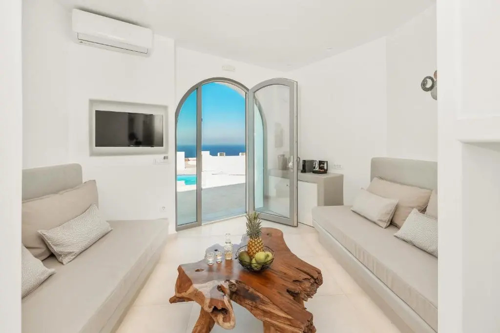 Oyster Luxury Suites