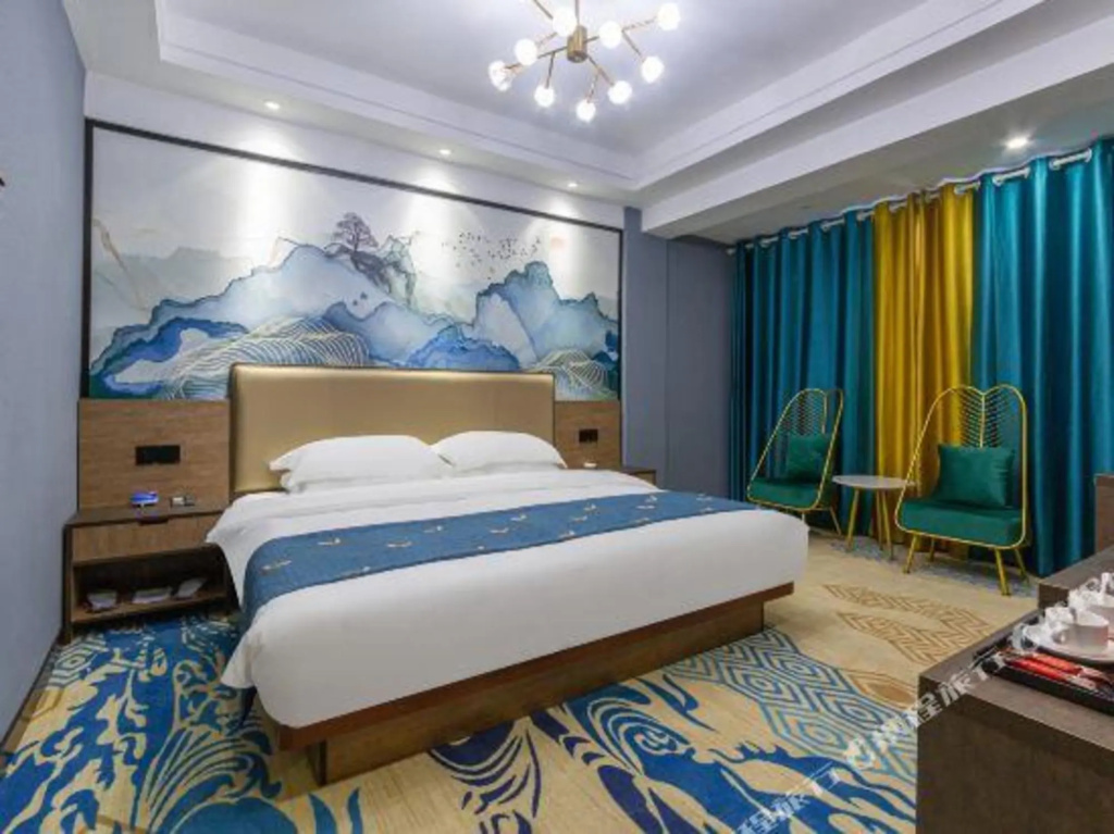 Junxing Holiday Hotel (Kunyi Affiliated Second Hospital)