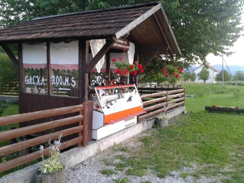 Gacka Rooms
