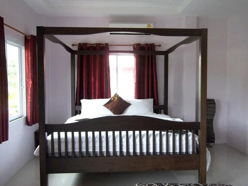 Tanaporn Resort