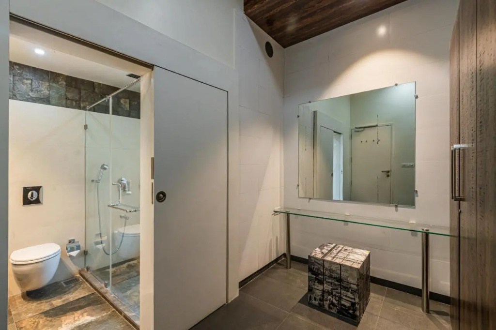 SaffronStays Jannat, Igatpuri 100 Percent pet-friendly villa with amazing lake view