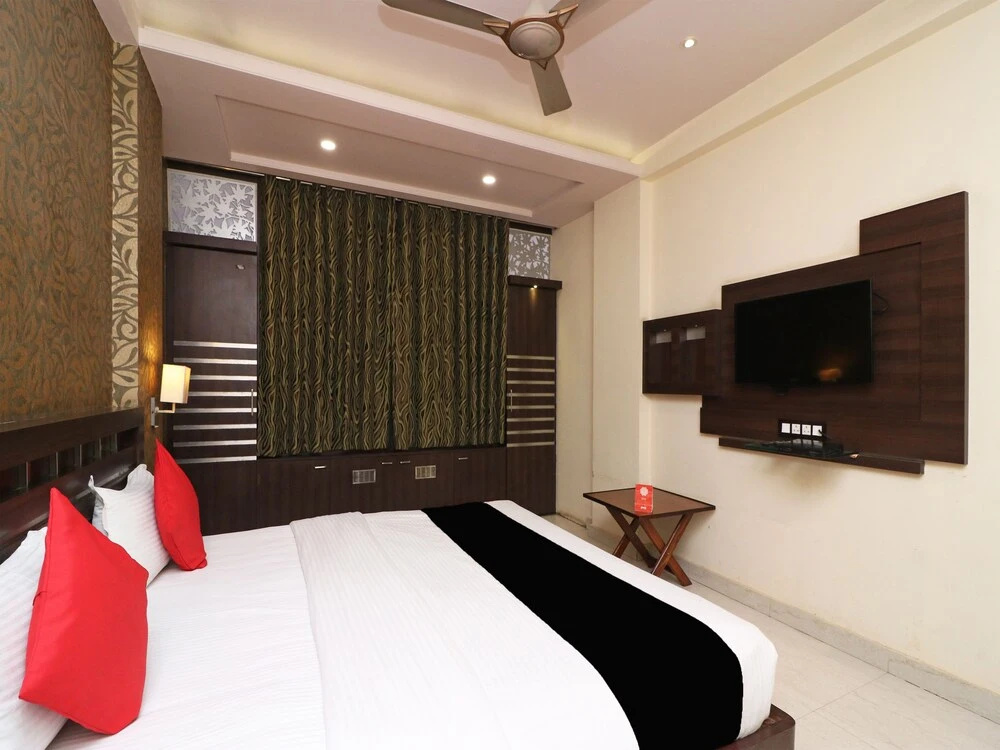 Capital O 4010 Puja Residency