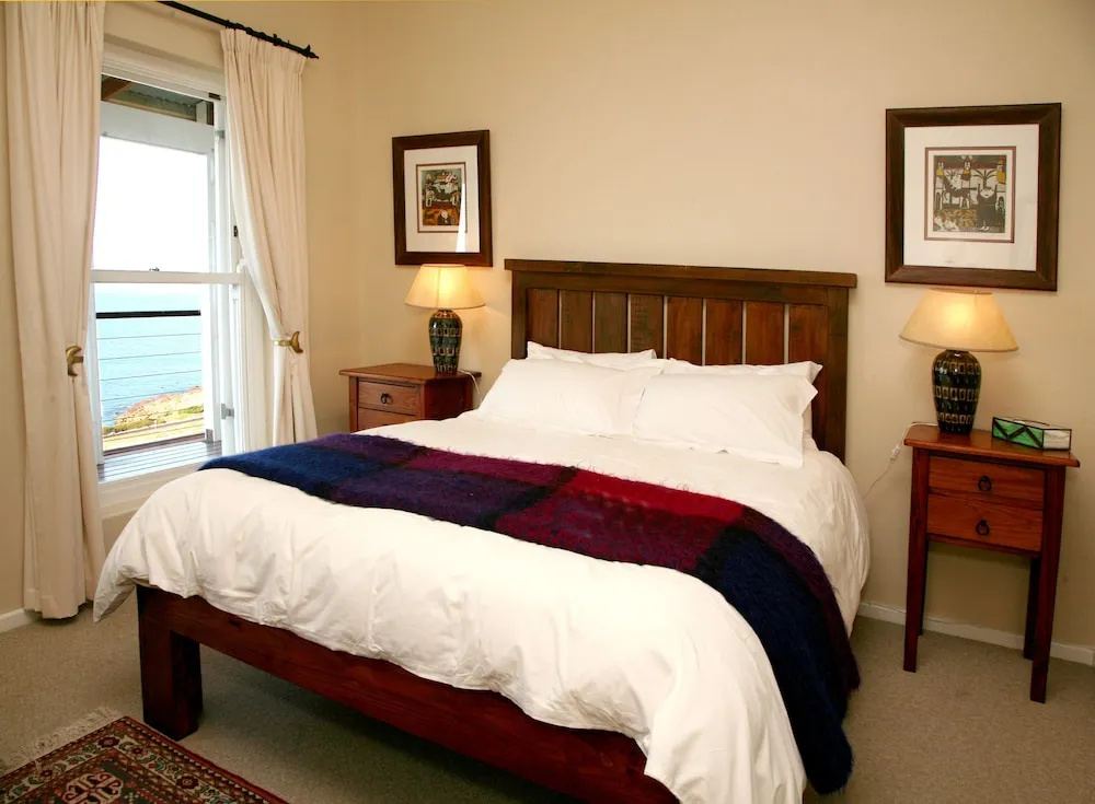 Moonglow Guesthouse