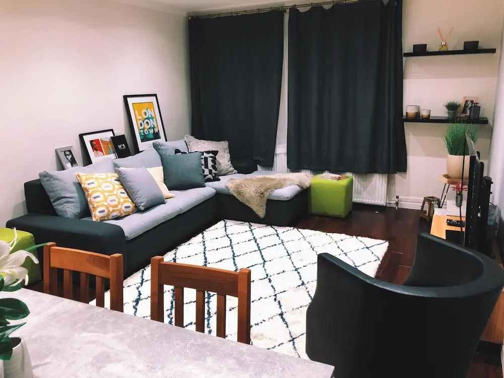 Luxury Stay Homer Street