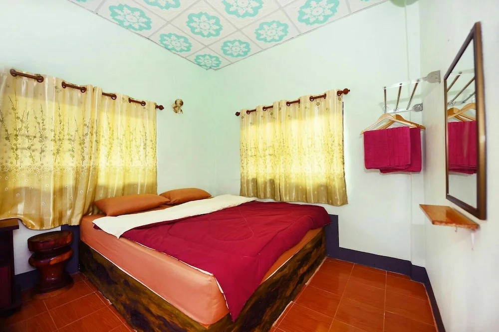 Phu Chaem House