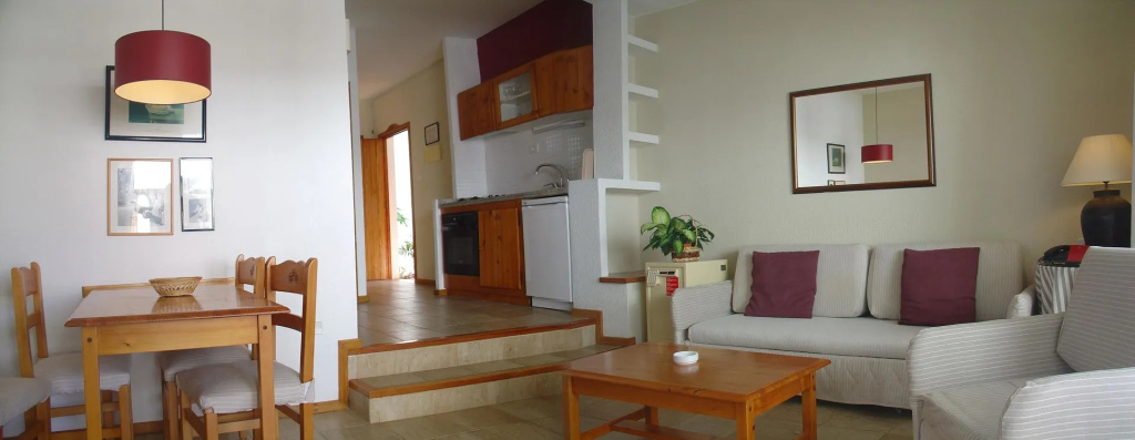 Apartamentos HG Cristian Sur