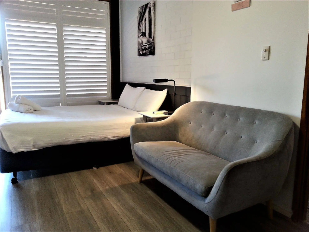 Kurri Motor Inn