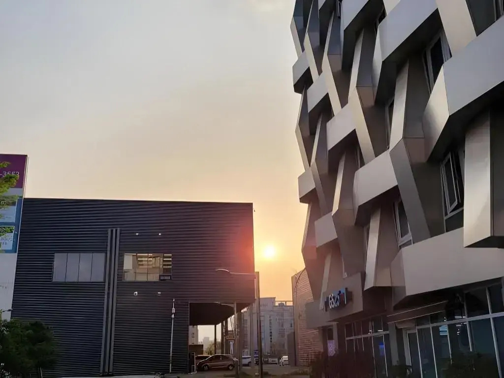 Chungchoho Best Hotel