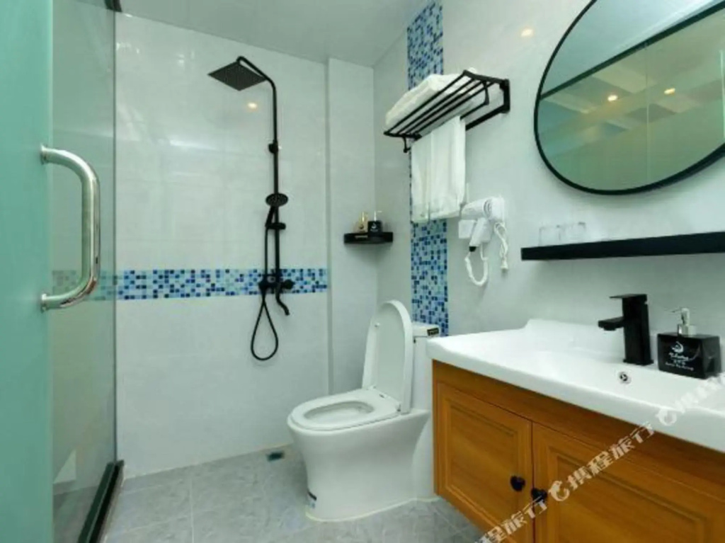 Luming Ping Hotel