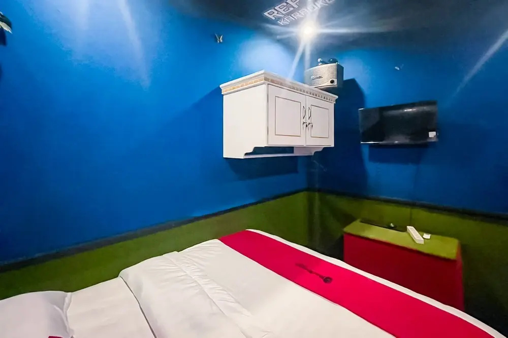 RedDoorz Syariah at Jalan RJ Junjungan Lubis Pandan