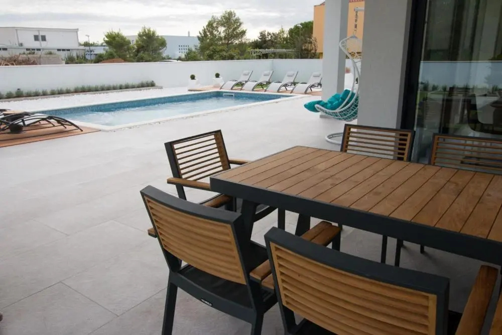 Contemporary Zadar Villa 4 Bedrooms Villa Barako Prestige