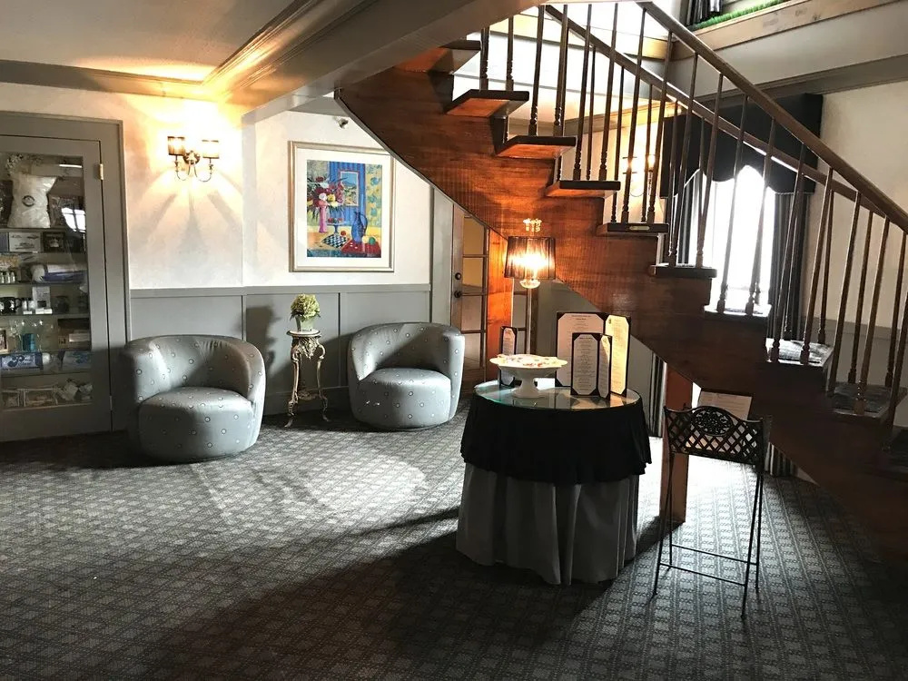 Afton House Inn