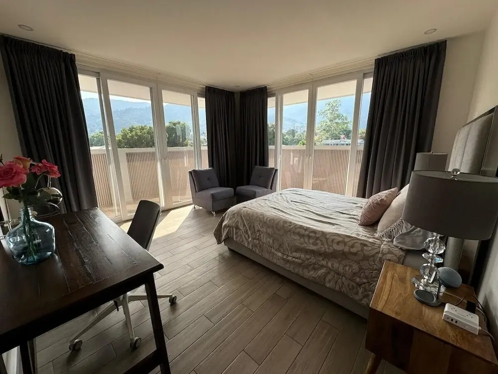 Luxury 3BR Penthouse City Mall SPS