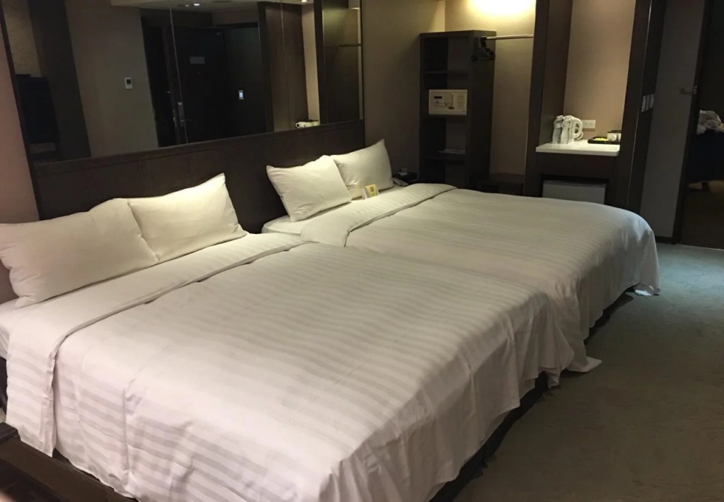 Look Hotel
